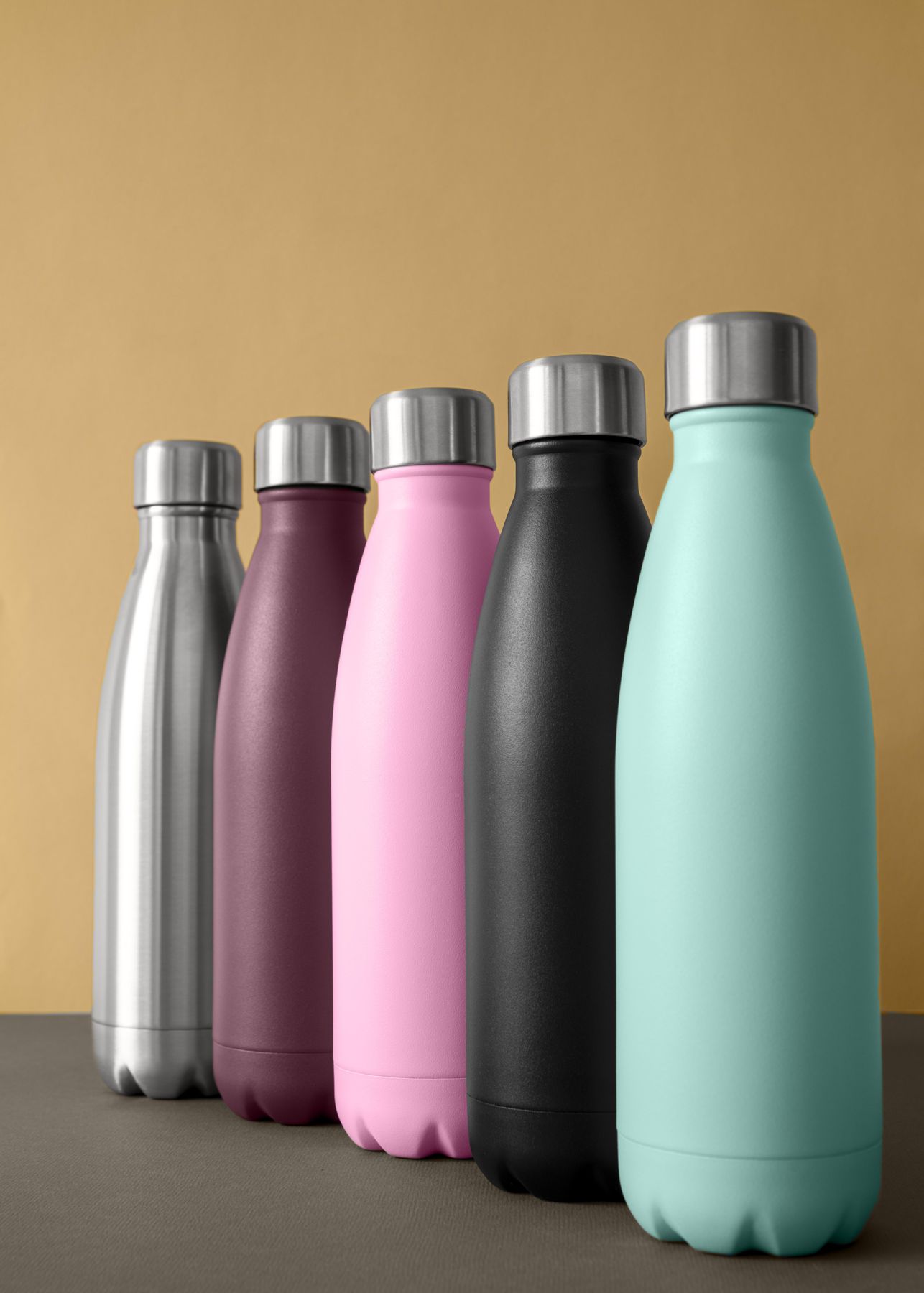 Botellas y termos personalizados con logo — SK Studio